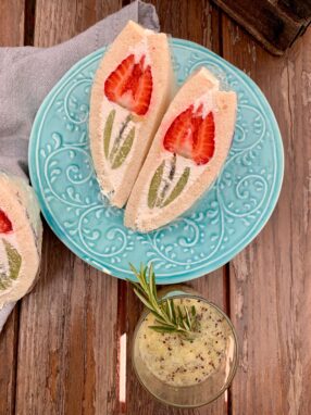 tramezzini di tulipani di frutta