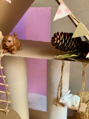 casetta sull'albero giocattolo