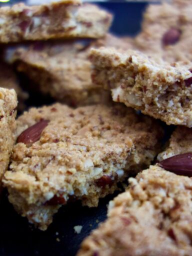 Sbrisolona fatta in casa alle mandorle